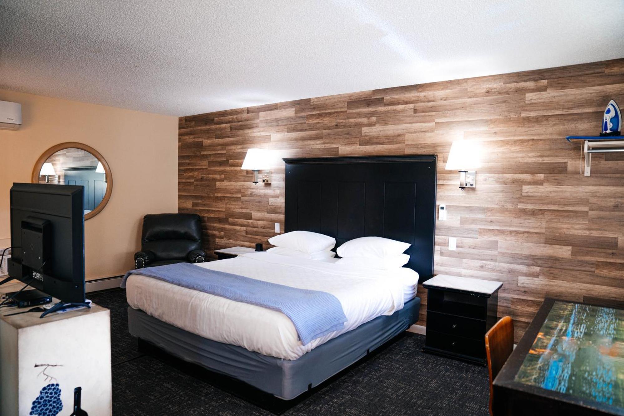Salida Inn & Monarch Suites Luaran gambar