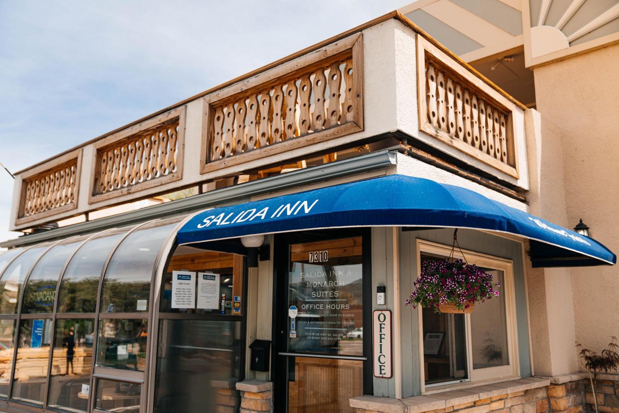 Salida Inn & Monarch Suites Luaran gambar