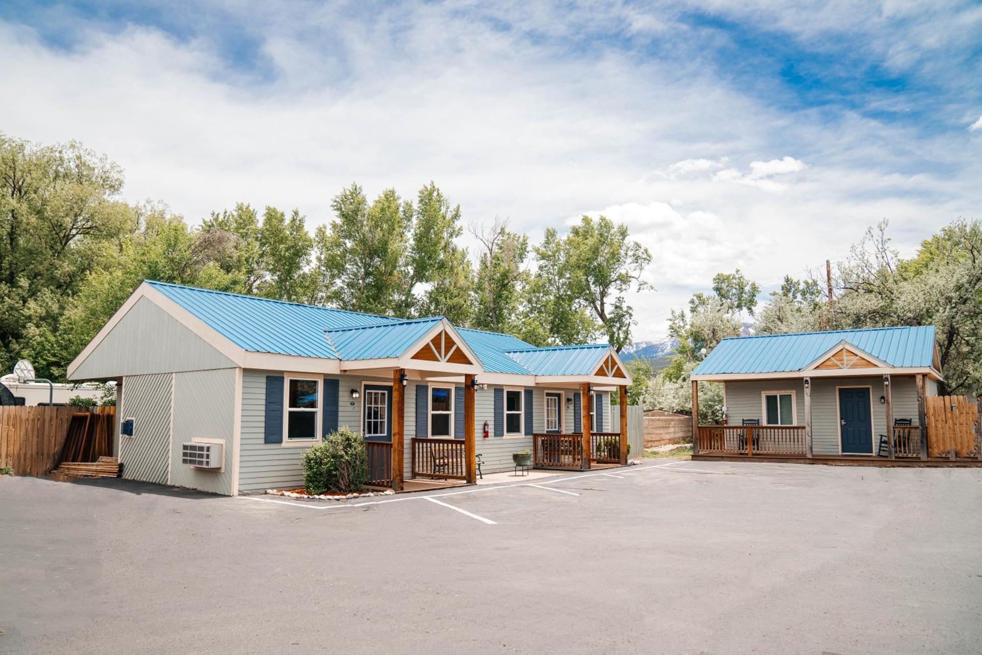 Salida Inn & Monarch Suites Luaran gambar