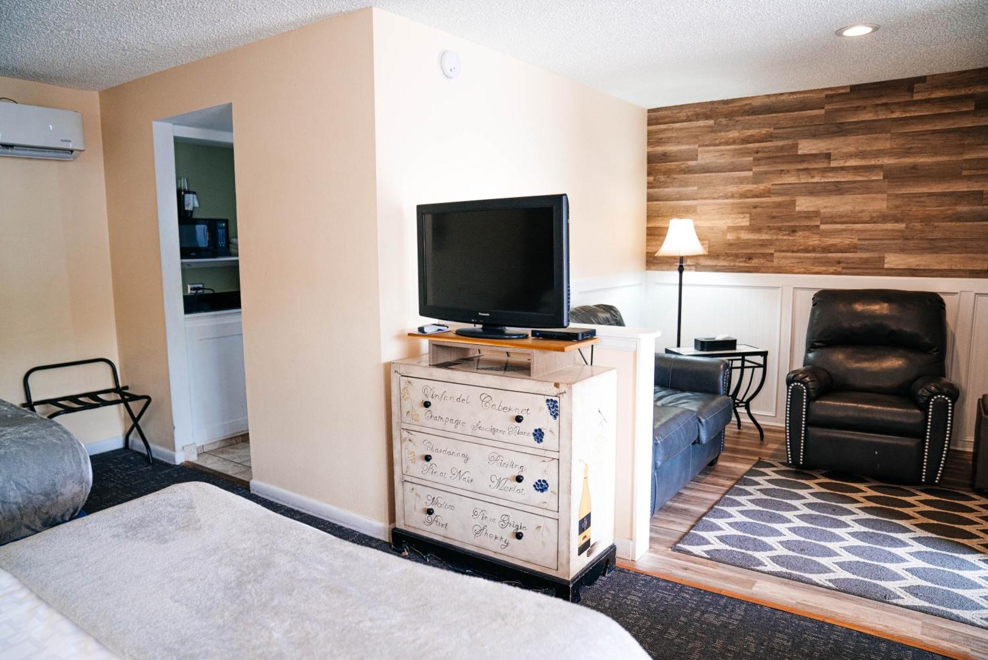 Salida Inn & Monarch Suites Luaran gambar