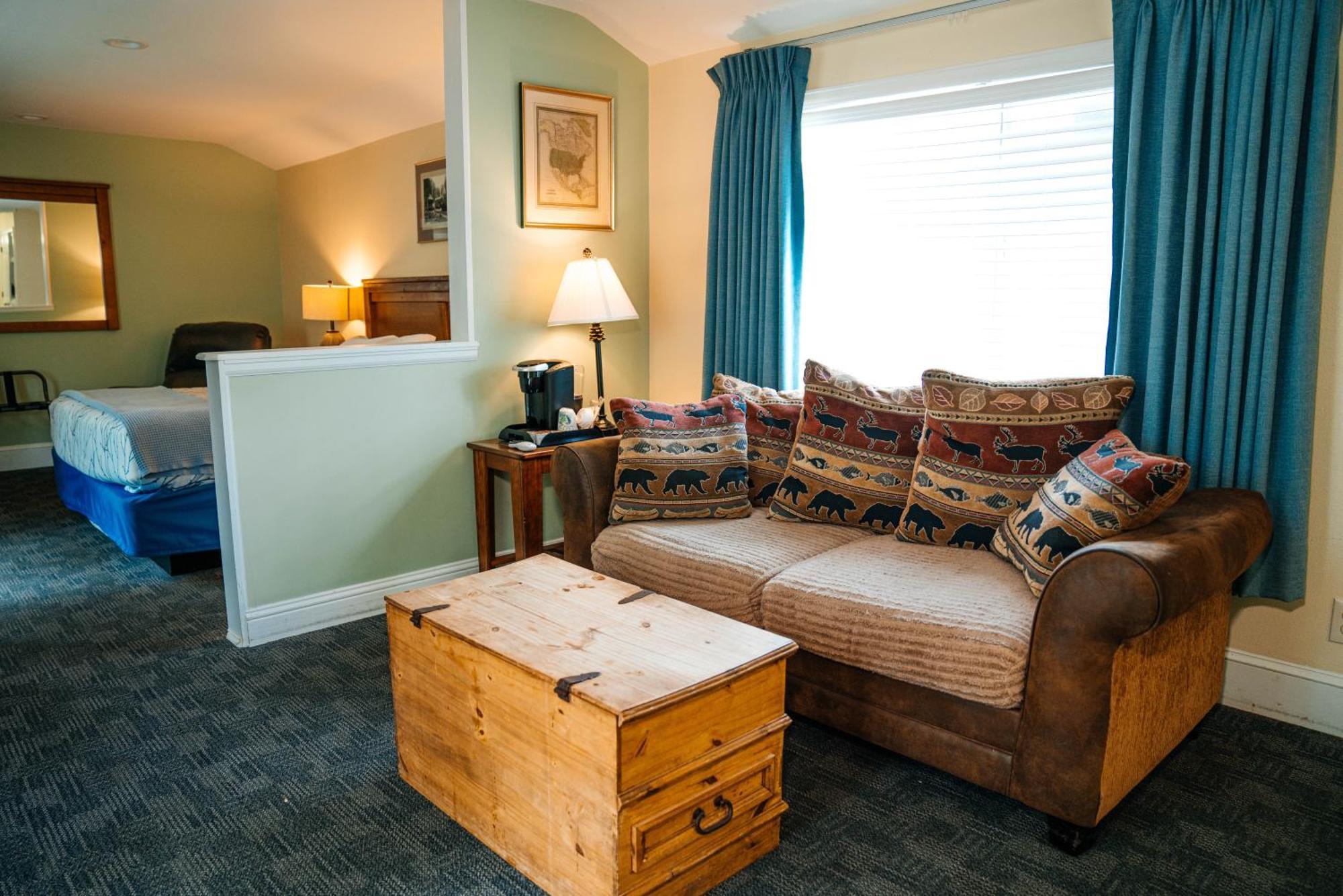 Salida Inn & Monarch Suites Luaran gambar